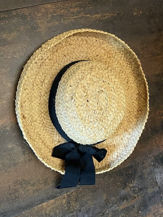 Vintage August Accessories Natural Straw Sun Hat with Black Grosgrain Sash & Bow main image 5